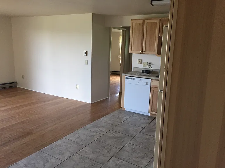 174 Burns Rd #2 — Photo 8