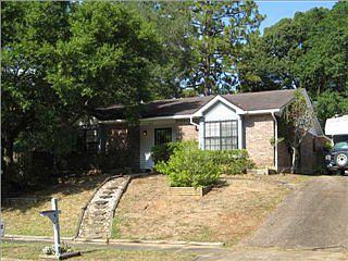 2nd image of 804 Timbers Dr