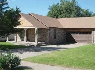 205 N Cedarbrook Ave, Springfield, MO 65802