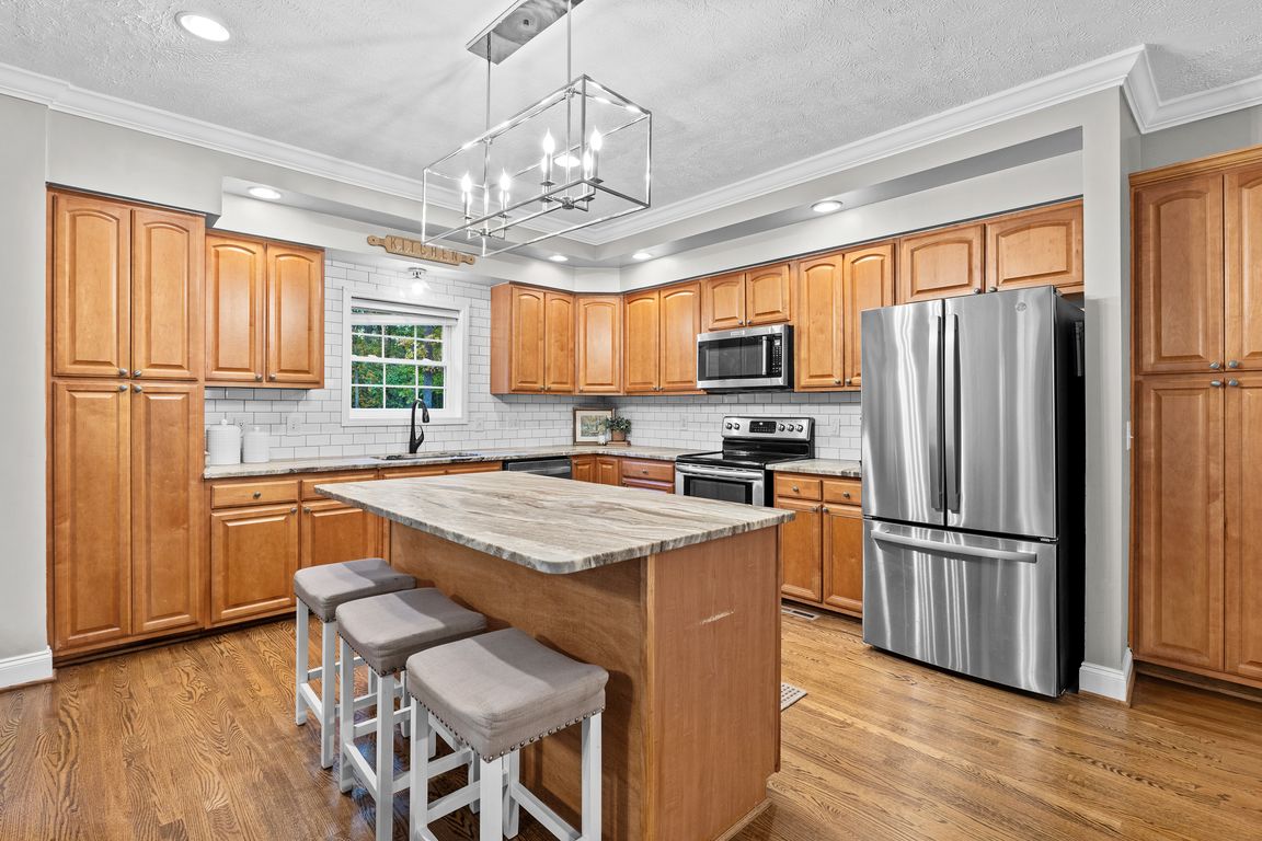 next background image