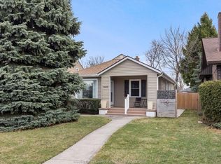 6163 Wyandotte St E, Windsor, ON N8S 1N4