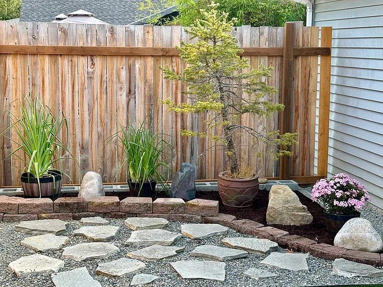 2737 N Bennett St — Photo 14