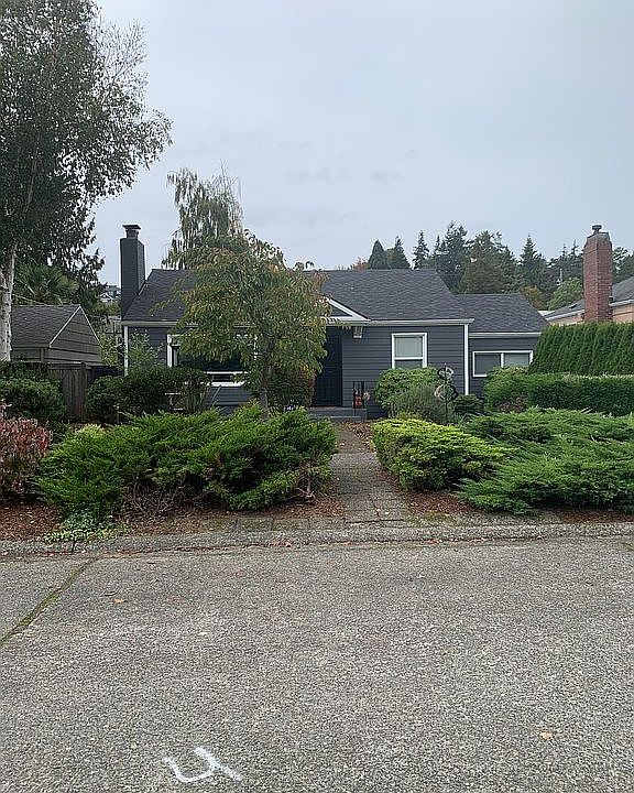 2nd image of 2653 35th Ave W