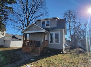 125 Broadway St, Eau Claire, WI 54703