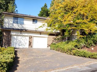 1909 Terrace Ave, Klamath Falls, OR 97601
