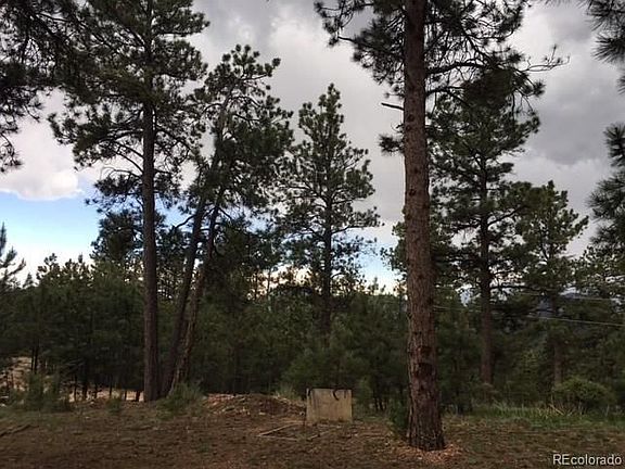 Tee Pee and Horse shoe pit