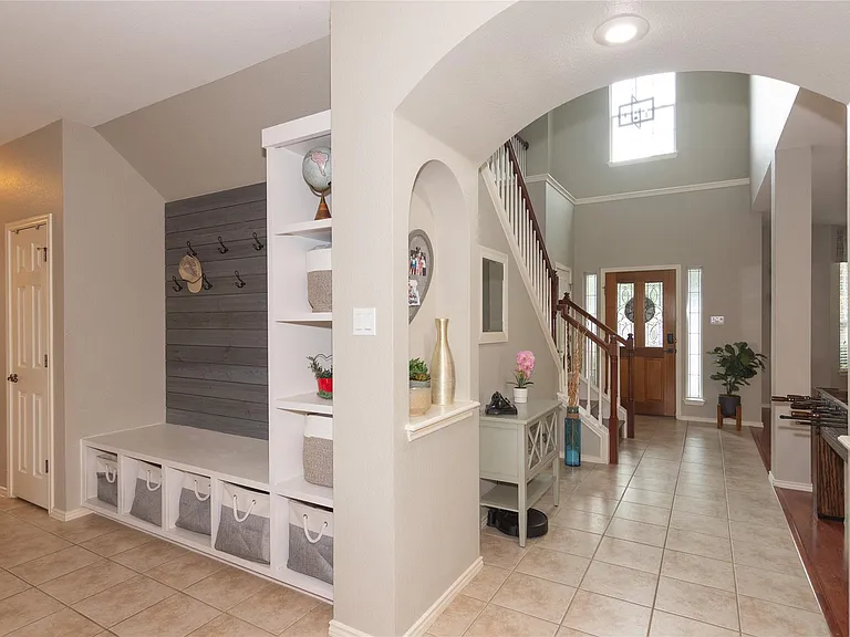 11004 Quarry Oaks Trl — Photo 10