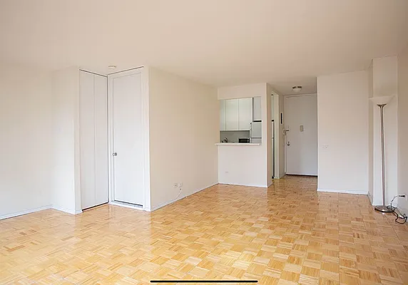 Rented by Compass | media 4
