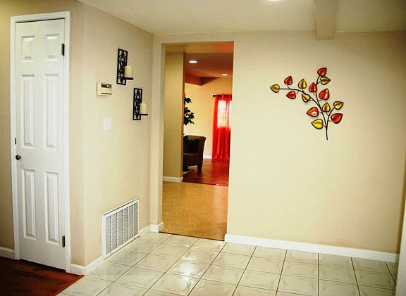 2nd image of 2496 Shilshone Cir