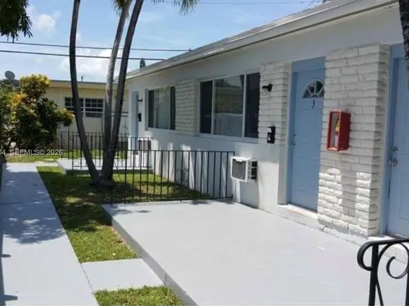 730 84th St #4, Miami Beach, FL 33141