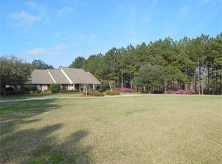 1563 Highway 48 E, Sandy Hook, MS 39478