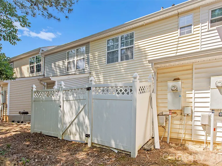 148 Mangum Cir — Photo 19
