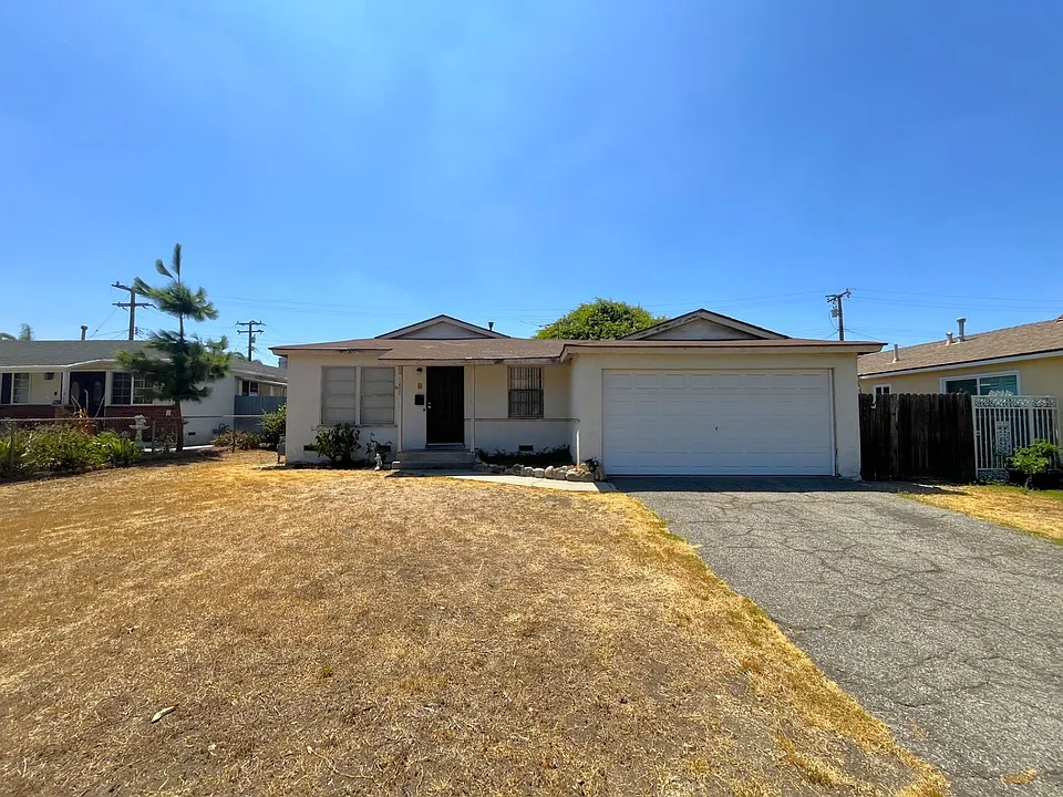 1240 Allen Ave