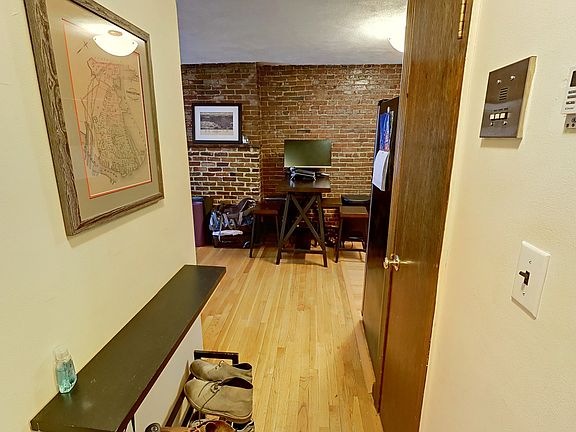 4th image of 267 Main St APT 3A