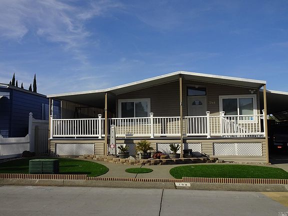 2nd image of 184 Bel Air Cir #184