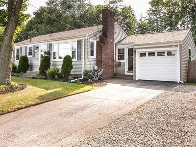 115 Poplar Dr, Cranston, RI, 02920