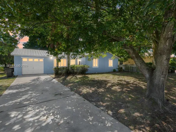 3185 SW Crumpacker St, Port Saint Lucie, FL 34953
