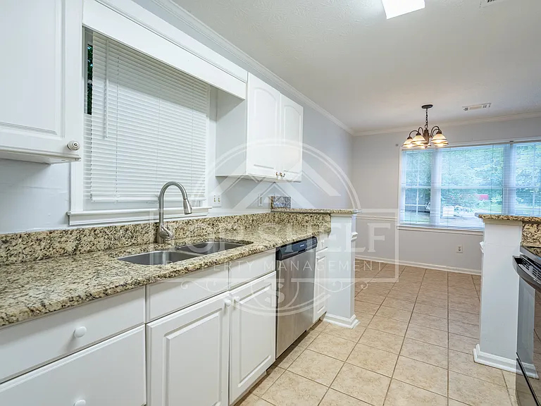 2916 Governors Ct #1 — Photo 9