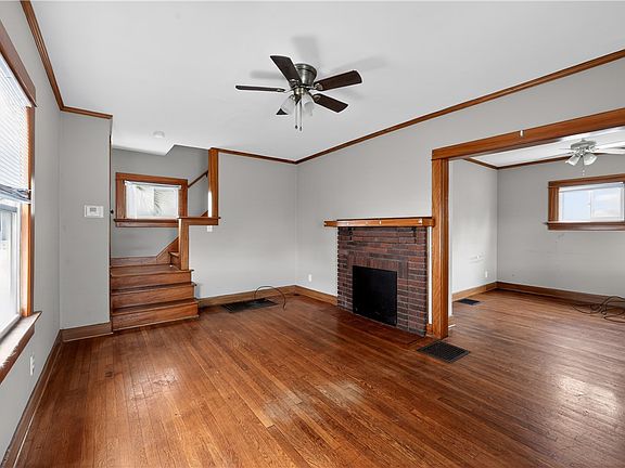 4th image of 24 Redder Ave