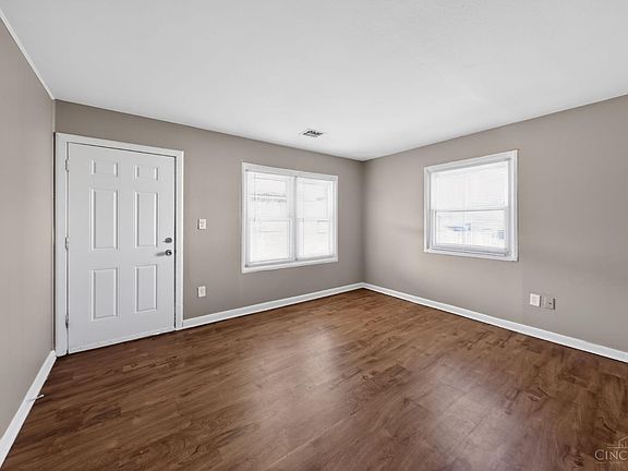 5th image of 9710 Loralinda Dr