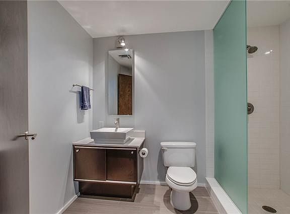 2nd image of 2115 Yeaman Pl APT 420