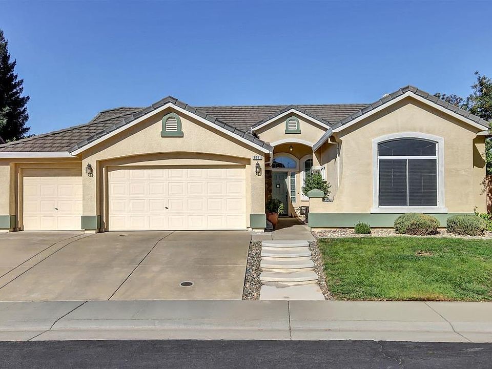 1st image of 2001 San Carlos Cir
