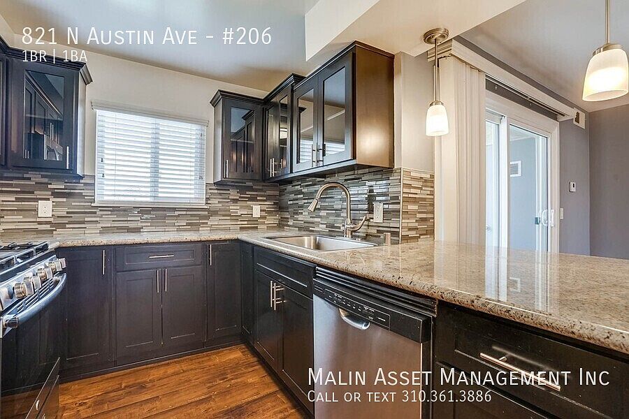 1st image of 821 N Austin Ave #206