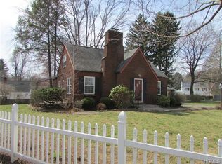 110 Laurel Dr, New Windsor, NY 12553