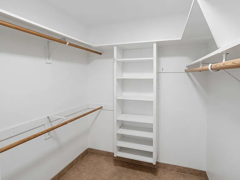 Master Walk In Closet