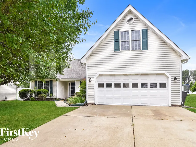 3508 Bent Trace Dr — Photo 3