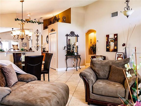 5th image of 2709 Tannery Ct #2