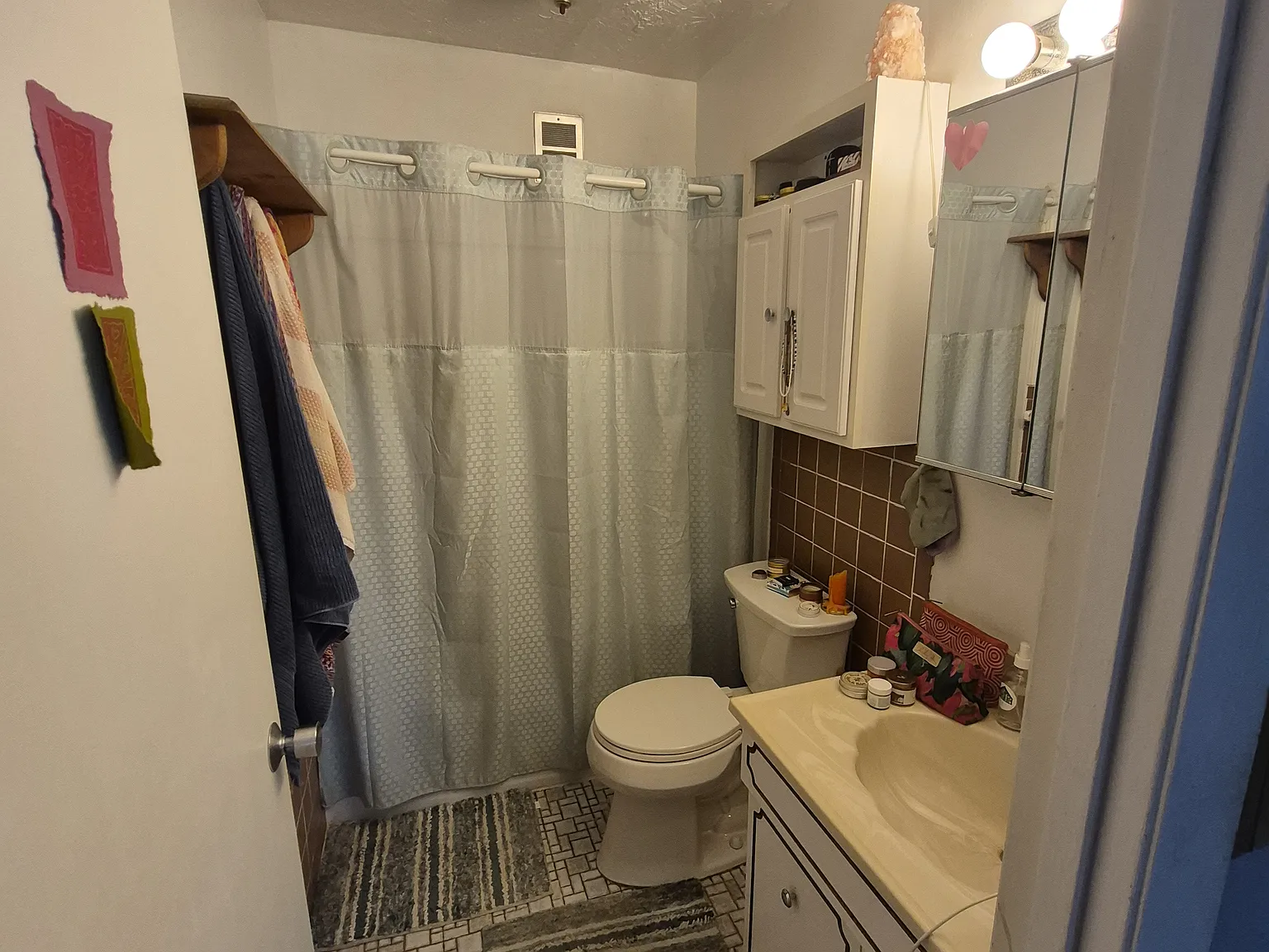 2 Arizona Ter — Photo 4