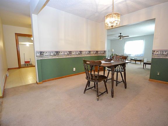 5th image of 513 Sheridan Dr