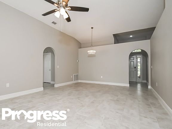 4th image of 12920 Bridleford Dr