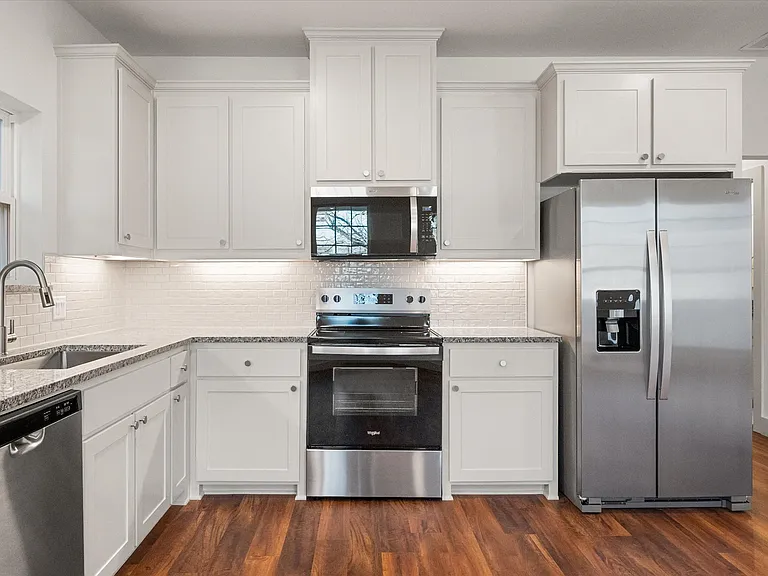 506 E Kimball St #1 — Photo 14