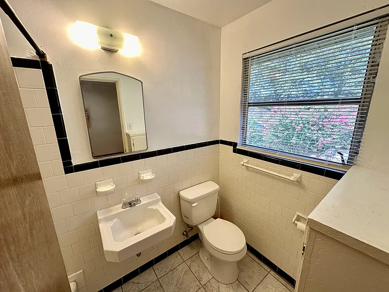 3 Ross Cir #3 — Photo 23