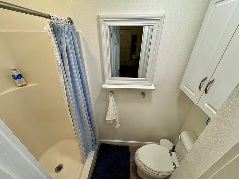 226 W De La Guerra St #C — Photo 5