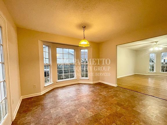 5th image of 5715 River Glen Dr