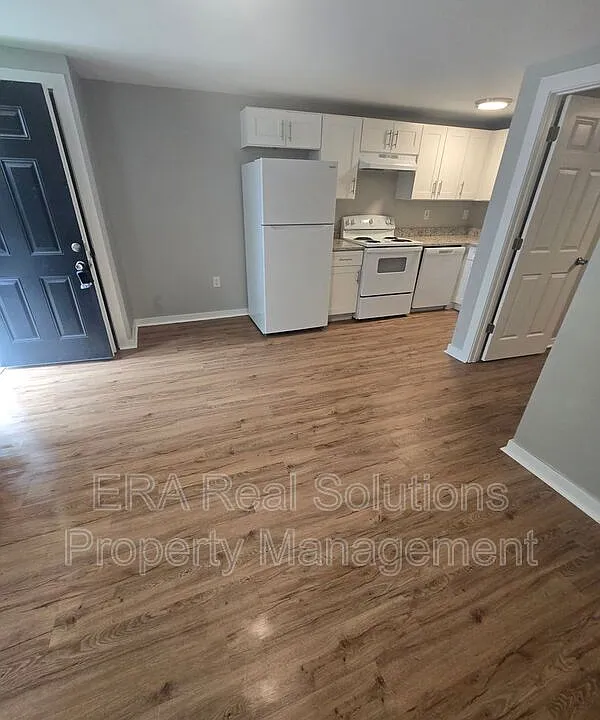 65 W Moler St #D