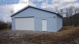 2nd image of 221 Woodland Dr
