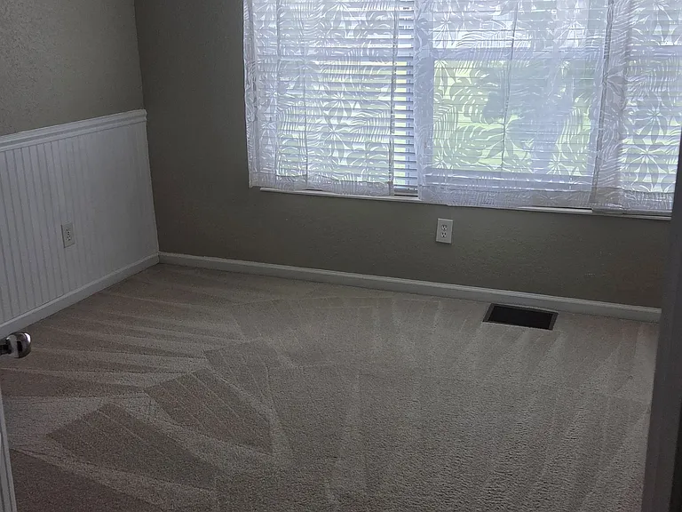 4499 SW 49th Ave — Photo 9