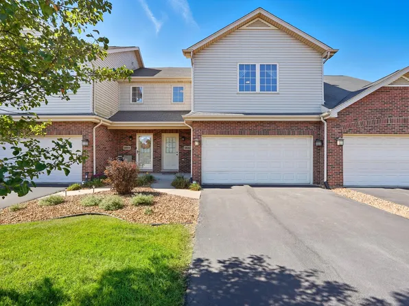 9842 Kreitzburg St, Dyer, IN 46311