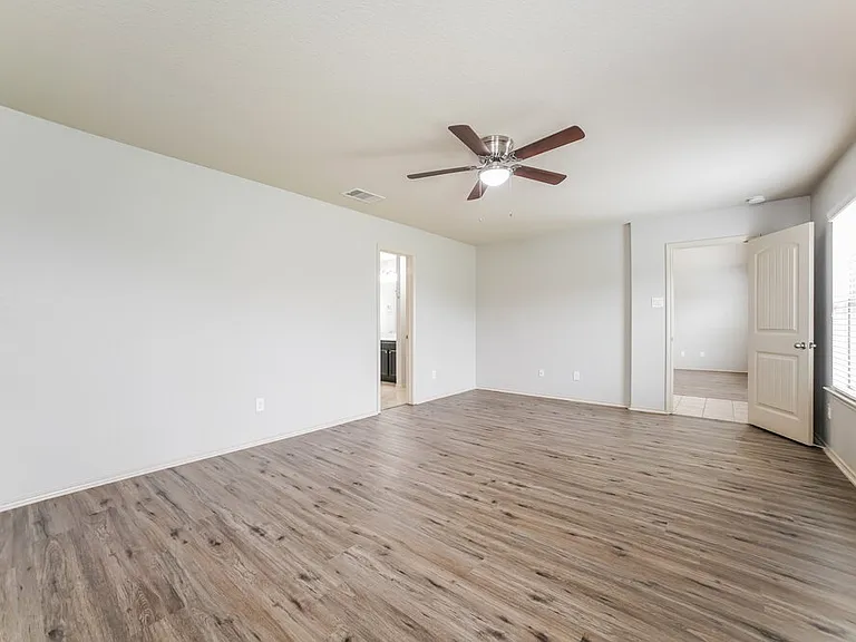 23302 Sawmill Pass — Photo 10