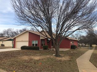 1122 Riney Rd, Denton, TX 76207