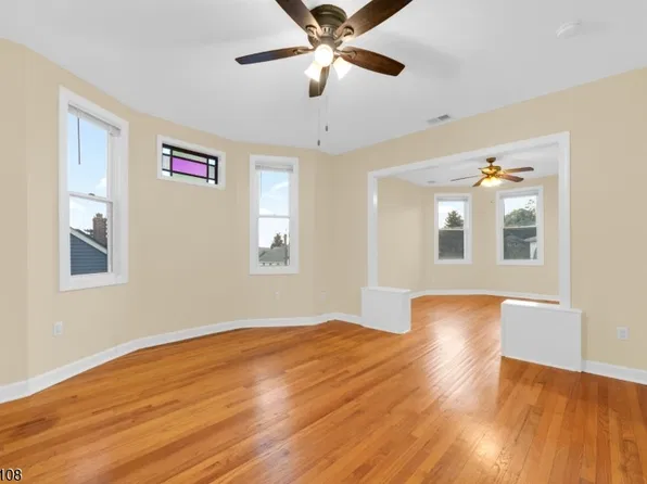 197 Westervelt Ave Floor 3, Hawthorne, NJ 07506