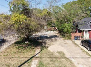 3009 E 1st St, Fort Worth, TX 76111