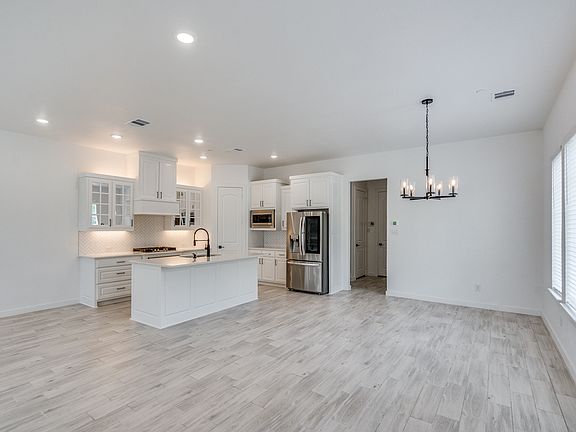 5th image of 7207 Switchgrass Rd