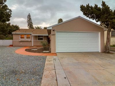 6897 Mission Gorge Rd, San Diego, CA, 92120