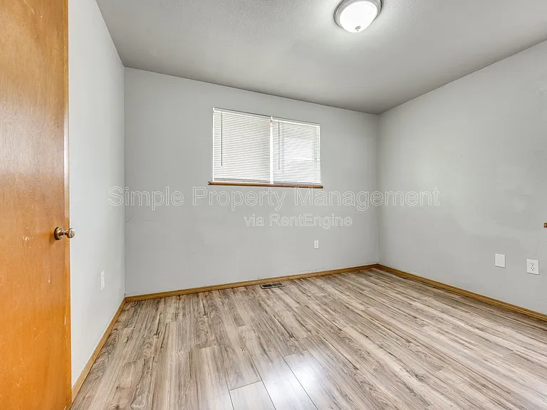 1802 S Dille Ave — Photo 19