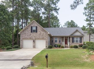 255 Lake Hills Rd, Pinehurst, NC 28374